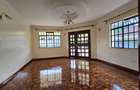 4 Bed Townhouse with En Suite in Lavington - 15