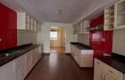 4 Bed Townhouse with En Suite in Lavington - 5