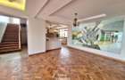 4 Bed Apartment with En Suite at Riverside Drive - 4