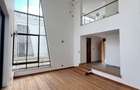 5 Bed Townhouse with En Suite in Lavington - 3