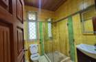 4 Bed Townhouse with En Suite at Rosslyn - 14