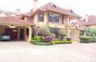 5 Bed Townhouse with En Suite at Kaputei Gardens - 1