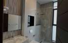 5 Bed House with En Suite in Nyari - 15