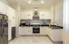 1 Bed Apartment with En Suite in Riverside - 6