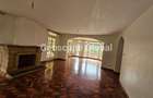 5 Bed House with En Suite in Rosslyn - 11
