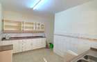 3 Bed Apartment with En Suite at Riverside Drive - 12