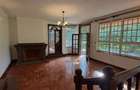 5 Bed House with En Suite in Runda - 2