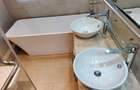 5 Bed Villa with En Suite in Runda - 8