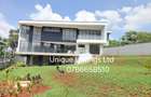 5 Bed House with En Suite in Nyari - 13
