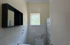 4 Bed House with En Suite in Rosslyn - 12