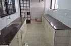 3 Bed Apartment with En Suite at City Park Avenue - 18