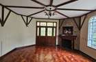 5 Bed Townhouse with En Suite in Karen - 7