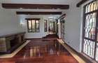 5 Bed Villa with En Suite in Runda - 4