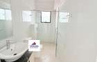 4 Bed Apartment with En Suite in Spring Valley - 8