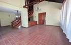 4 Bed House with En Suite in Lavington - 12