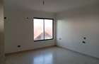 3 Bed Apartment with En Suite at Green Wood Drive - 12
