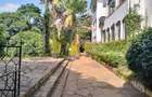 5 Bed Townhouse with En Suite in Nyari - 13