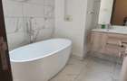 Furnished 2 Bed Apartment with En Suite in Rosslyn - 16