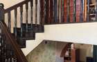 4 Bed House with Garden in Lavington - 7