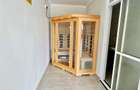 3 Bed Apartment with En Suite at Riverside Dr - 17