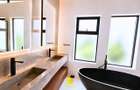 5 Bed House with En Suite in Runda - 8