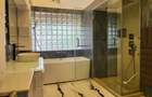 5 Bed House with En Suite in Runda - 15