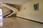 4 Bed Townhouse with En Suite in Brookside - 7