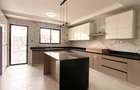 5 Bed Apartment with En Suite in Kilimani - 14