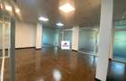 2,500 ft² Commercial Property with Fibre Internet in Riverside - 13