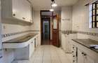 4 Bed House with En Suite at Loresho Crescent - 3