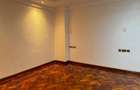 3 Bed Apartment with En Suite in Riverside - 11