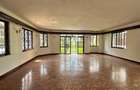 5 Bed Townhouse with En Suite in Kilimani - 4