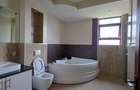 3 Bed Apartment with En Suite in Riverside - 19