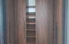 5 Bed Apartment with En Suite in Riverside - 5