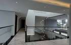 5 Bed House with En Suite in Nyari - 18