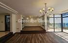 5 Bed House with En Suite in Lavington - 1