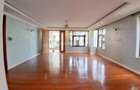 5 Bed Townhouse with En Suite at Lavington Green - 7