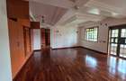 4 Bed House with En Suite in Runda - 17
