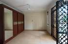 Serviced 2 Bed Apartment with En Suite at Greenwood - 12