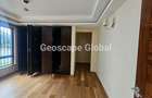 5 Bed Townhouse with En Suite in Lavington - 9