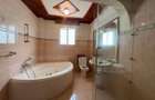 5 Bed House with En Suite in Runda - 11