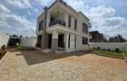 5 Bed House with En Suite at Mugutha - 1