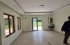 5 Bed House with En Suite at New Kitusuru - 10