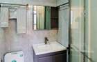 3 Bed Apartment with En Suite at 2026-423 - 25
