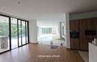5 Bed House with Garden in Nyari - 4