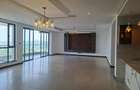 5 Bed Apartment with En Suite in Riverside - 14