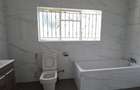 6 Bed House with En Suite in Lavington - 13