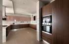 3 Bed Apartment with En Suite at Riverside Drive - 9