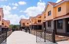 4 Bed Townhouse with En Suite in Ongata Rongai - 5