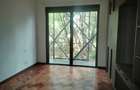 4 Bed House with En Suite at Hill View - 8